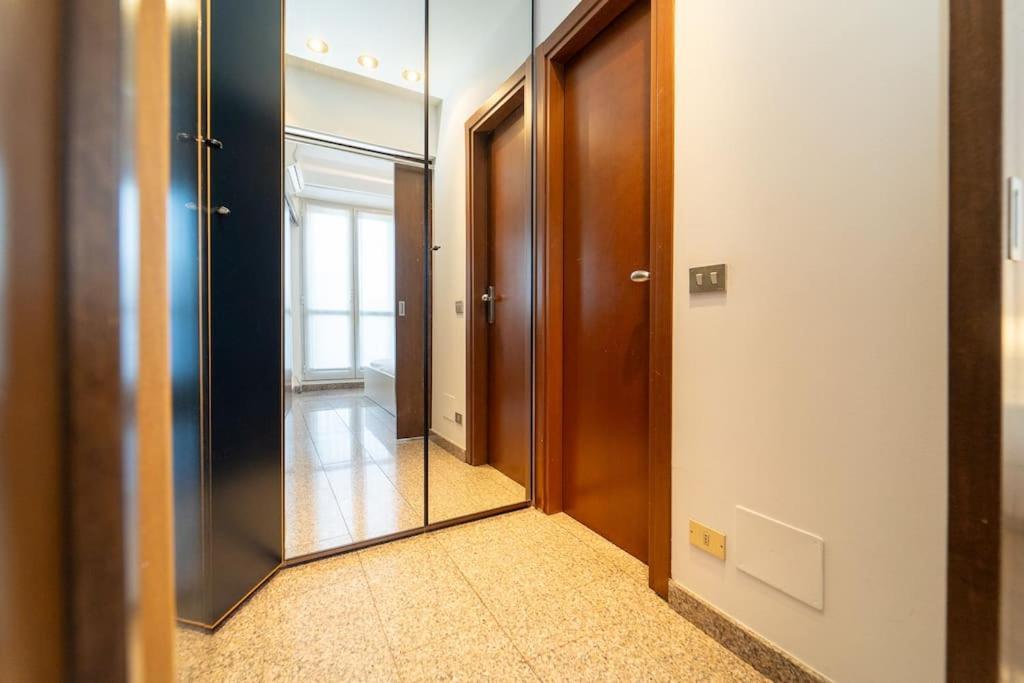 5 Giornate Apt Con Terrazzo E Garage Privato Milan Extérieur photo